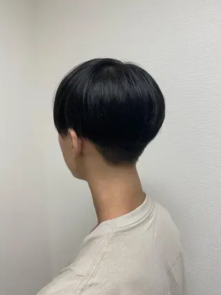 ショート カラー パーマ ヘアアレンジ メンズ 艶カラー/ハイトーン /レイヤーカットのヘアスタイル