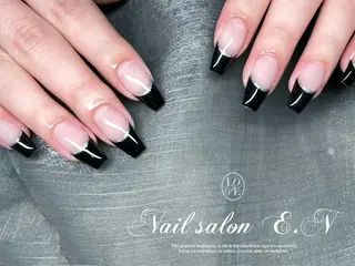 ネイル E.N🦋 長さ出し/持ち込みのネイルデザイン