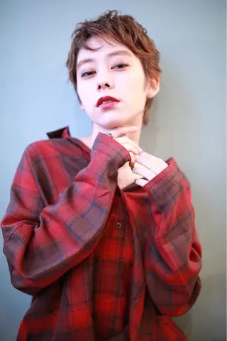 ミディアム カラー パーマ ヘアアレンジ メンズ キッズ ネイル マツエク・マツパ premier modelsのヘアスタイル