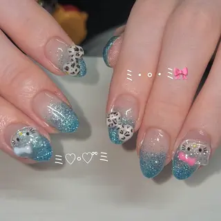 ネイル yuna@ 練習生☘️のネイルデザイン