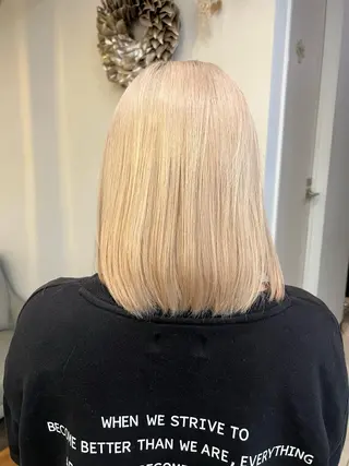 ミディアム ayaka/暖色/ レイヤーカット🩰のヘアスタイル