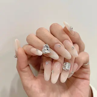 ネイル Queens みなみのネイルデザイン