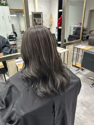 セミロング カラー ヘアアレンジ 久米 治仁のヘアスタイル
