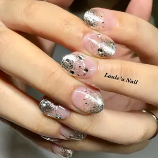 ロング カラー ネイル マツエク・マツパ 福田 加奈のネイルデザイン