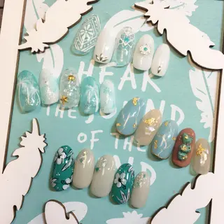 ネイル SHINE NAILのネイルデザイン