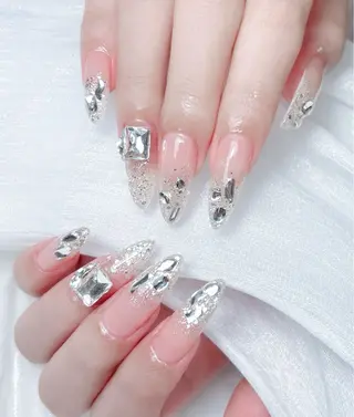 ネイル M🌷nail 長さだし専門店のネイルデザイン