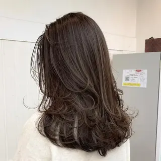 ロング カラー ヘアアレンジ 【YUTO】確実に 髪を綺麗にするプロ。のヘアスタイル