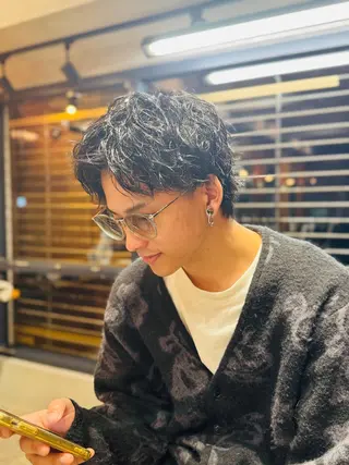 ミディアム shift赤坂店所属・武井 颯太のヘアスタイル