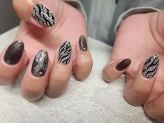 ネイル 石渡 美弥のネイルデザイン