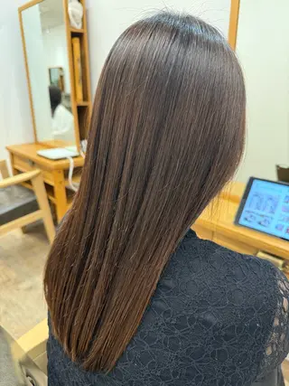 ロング Cara Fukuoka【カラフクオカ】所属・艶カラー🎀Cara アシスタントwakoのヘアスタイル