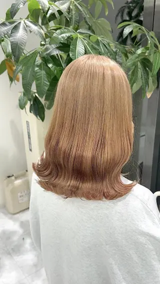 カラー 🪽THEATER 表参道🪽のヘアスタイル