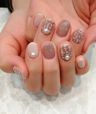 ネイル 會田 瑠衣のネイルデザイン