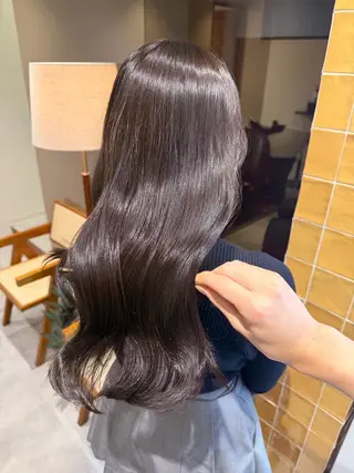 ロング 艶髪/透明感 レイヤー YUKIのヘアスタイル