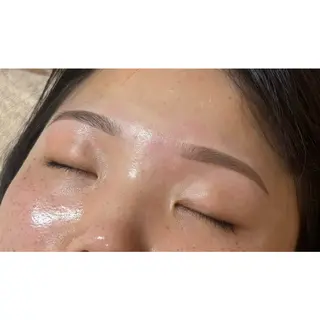 アイブロウ HooK所属・HooK Sayaka🎀のマツエク・マツパデザイン