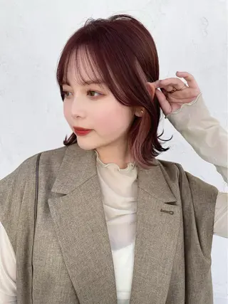 ミディアム 結べるレイヤーボブ くびれLady表参道のヘアスタイル