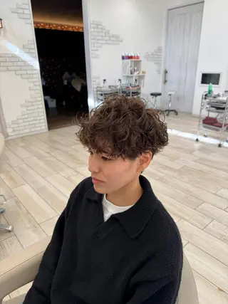 パーマ メンズ 岐阜メンズパーマ 伊藤瑠星のヘアスタイル