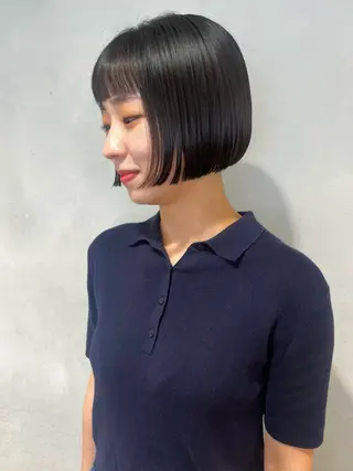 ショート カラー 地毛風ストレート ミニボブ🌷江梨🍎のヘアスタイル