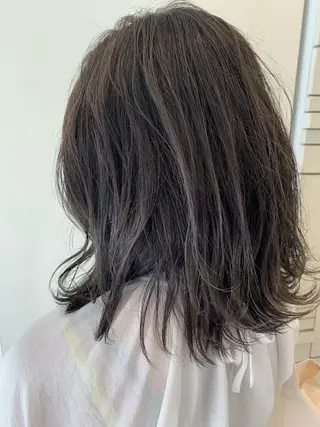 ミディアム 美髪形成！色素改善！ 秋田　和輝のヘアスタイル