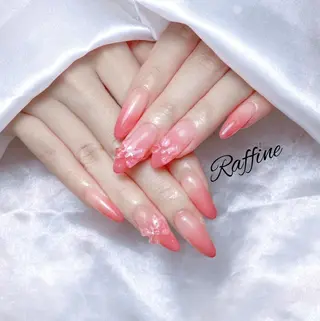 ネイル RAFFINE 月🦋🩵のネイルデザイン