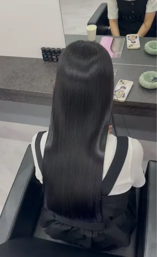 ロング Mi9nonbyRAFTOKYO所属・RAF Yunaのヘアスタイル