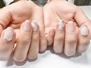 ネイル Lisse銀座 Akuのネイルデザイン