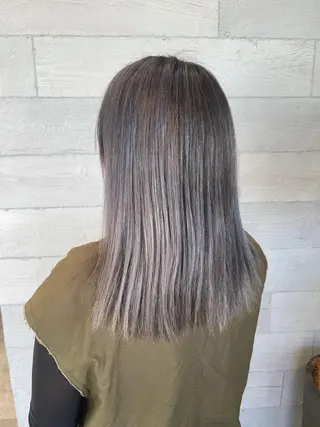 ミディアム カラー EARTH  紫竹山 🦋本間未来🦋のヘアスタイル