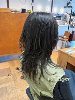 ロング 《nico》 髙橋秋花🖤🧡のヘアスタイル