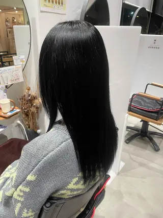 ロング カラー lumier juriaのヘアスタイル