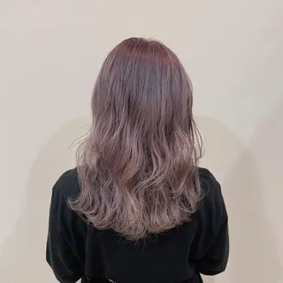 ロング カラー ヘアアレンジ Mirai 🧸のヘアスタイル