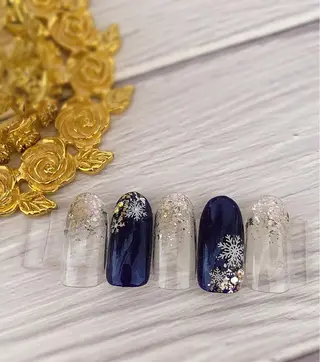 ネイル Lily Roseスタッフ一同のマツエク・マツパデザイン