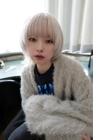 ショート 𝙱𝙻𝙴𝙽 𝚋𝚢 𝚍𝚘𝚝.所属・🤍BLEN 窓🤍のヘアスタイル