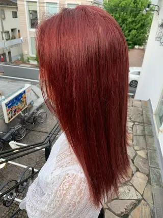 セミロング カラー 平 ちひろのヘアスタイル