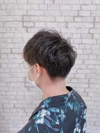 ショート ヘアアレンジ メンズ ブリーチなし艶カラー 東家のヘアスタイル