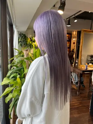 ロング カラー オカモト ミユウのヘアスタイル