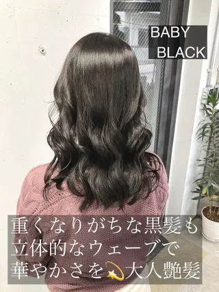 ミディアム 新井 広樹のヘアスタイル
