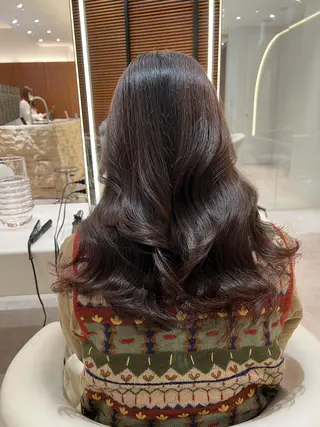 セミロング カラー 韓国レイヤー🇰🇷 韓国研修◎渋谷カイトのヘアスタイル