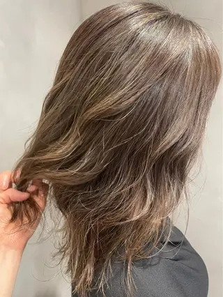 セミロング Aimer Hair Design Lewis所属・伊藤 いほみの眉毛・アイブロウイメージ