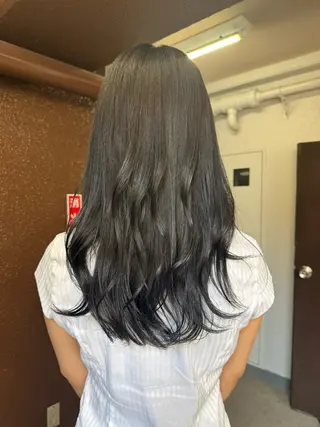 ロング カラー ゆ う あのヘアスタイル