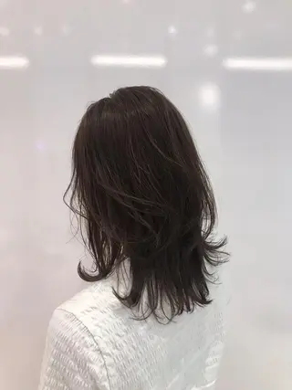 ミディアム ハッシュカット/ハイ トーン/MANAMIのヘアスタイル