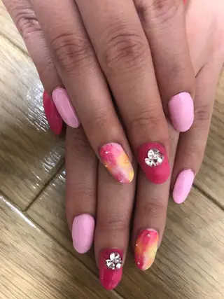 ネイル LOVEnail tomoのネイルデザイン