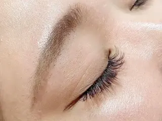 マツエク・マツパ Lyspois natsuのマツエク・マツパデザイン