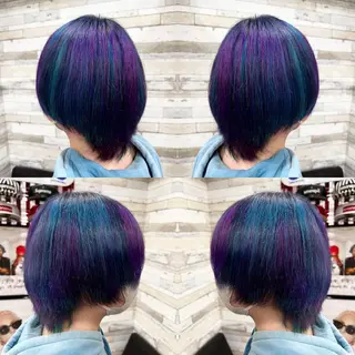 ショート "PEPPU "所属・🌈推し色派手髪 ハイトーンShinのヘアスタイル