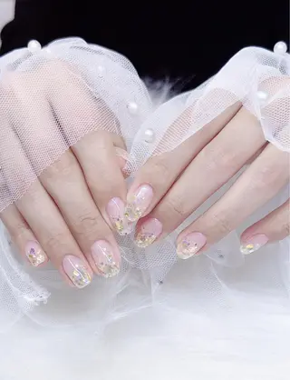 ネイル AngelChris ビューティーサロンのネイルデザイン