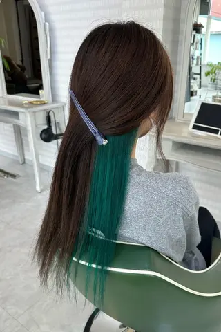 ロング カラー CREAPY所属・日向野 利菜のヘアスタイル