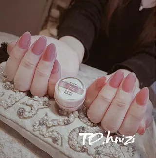 ミディアム めぐみのネイルサロン 惠のネイルデザイン