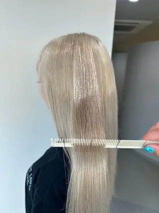 ロング カラー 東尾 凜のヘアスタイル