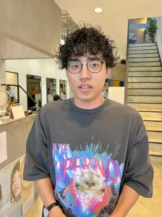 パーマ メンズ メンズパーマ/フェ ザーパーマ/古川晴輝のヘアスタイル