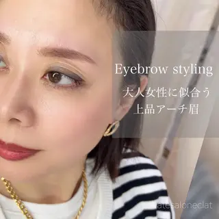 アイブロウ privatesalon eclat所属・マキタ カナイのエステ・リラクイメージ