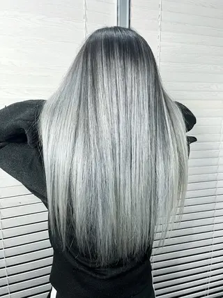 ロング 山影✨バレイヤージュ ハイライト✨メンズ◎のヘアスタイル