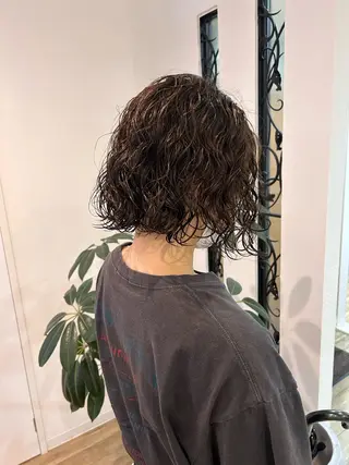 ミディアム パーマ 斉藤 陸のヘアスタイル